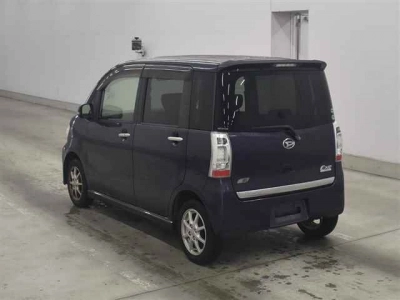 DAIHATSU TANTO EXE
