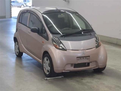 MITSUBISHI I