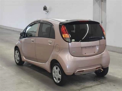 MITSUBISHI I