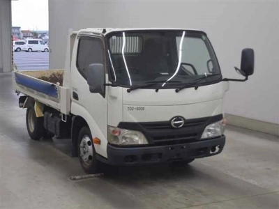 HINO DUTRO