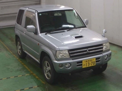 MITSUBISHI PAJERO MINI