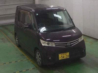 NISSAN ROOX