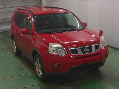 NISSAN X-TRAIL
