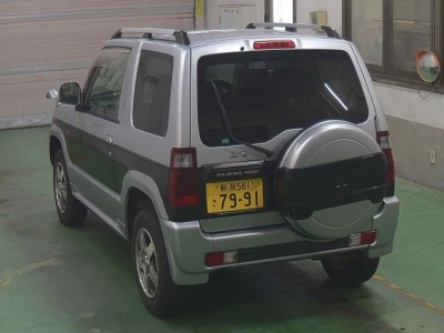 MITSUBISHI PAJERO MINI