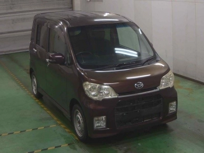 DAIHATSU TANTO EXE