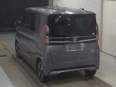 NISSAN ROOX