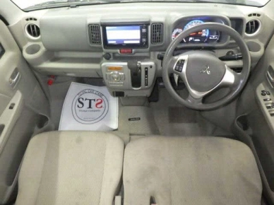 MITSUBISHI TOWN BOX