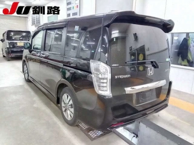 HONDA STEPWGN SPADA
