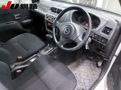 DAIHATSU TERIOS KID