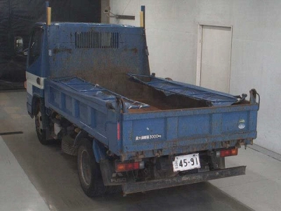 MITSUBISHI CANTER