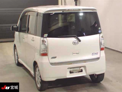 DAIHATSU TANTO EXE