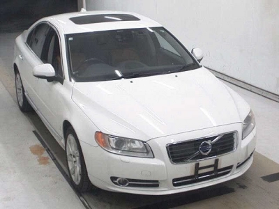 VOLVO S80