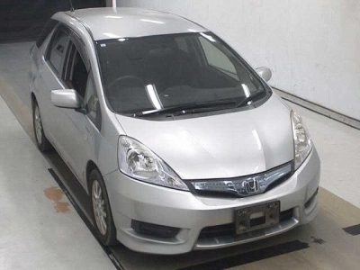 HONDA FIT SHUTTLE