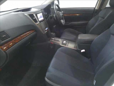 SUBARU LEGACY B4