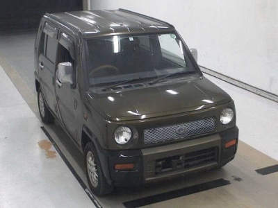 DAIHATSU NAKED