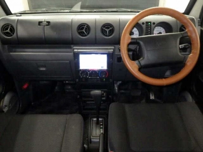 DAIHATSU NAKED