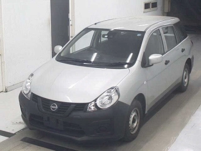 NISSAN AD