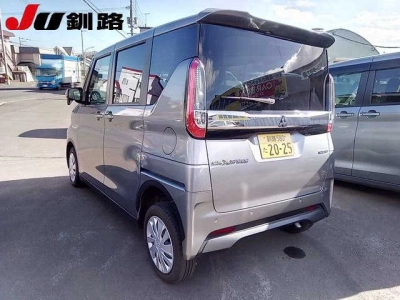 MITSUBISHI EK X SPACE