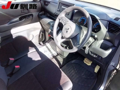 MITSUBISHI EK X SPACE