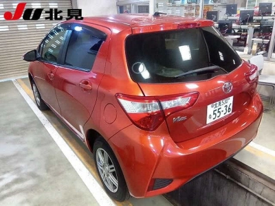 TOYOTA VITZ