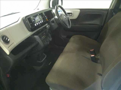 SUZUKI MRWAGON