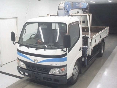 HINO DUTRO