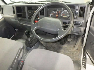 MAZDA TITAN