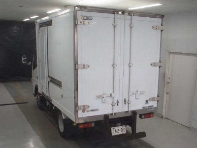MITSUBISHI CANTER
