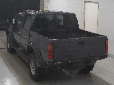 NISSAN DATSUN