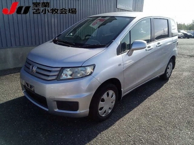 HONDA FREED SPIKE