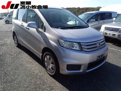 HONDA FREED SPIKE