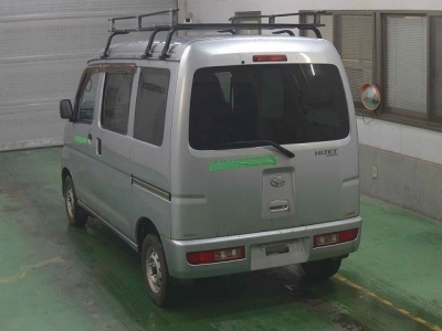DAIHATSU HIJET VAN