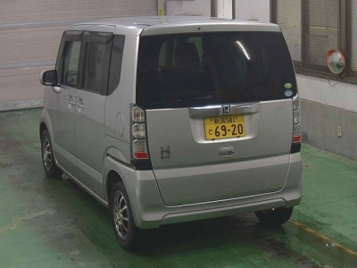 HONDA N BOX