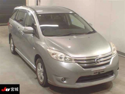 NISSAN LAFESTA