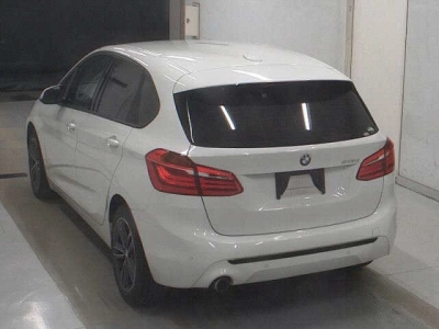 BMW 2 SERIES