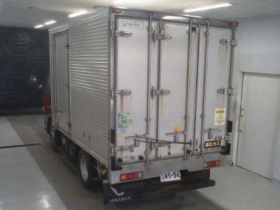 MITSUBISHI CANTER