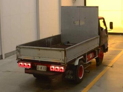 MITSUBISHI CANTER