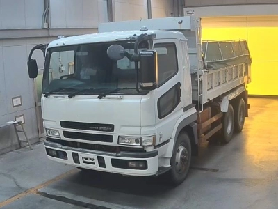 MITSUBISHI FUSO