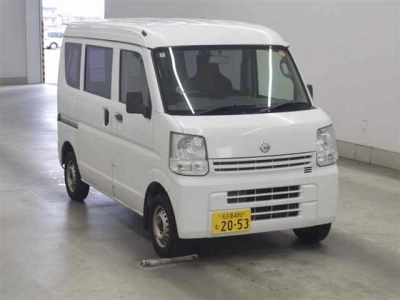 NISSAN NV100 CLIPPER