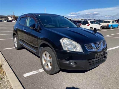 NISSAN DUALIS