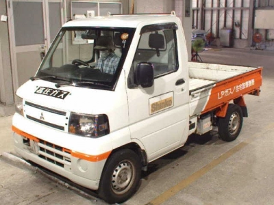 MITSUBISHI MINICAB