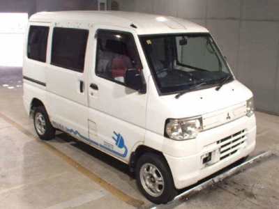 MITSUBISHI MINICAB