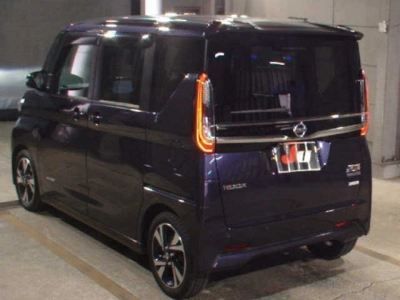NISSAN ROOX