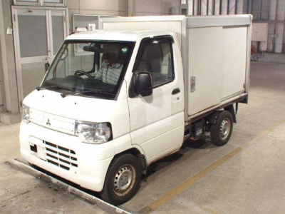 MITSUBISHI MINICAB