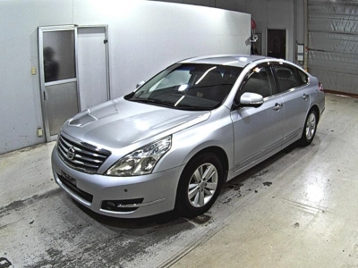 NISSAN TEANA