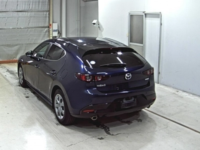 MAZDA MAZDA3 FASTBACK
