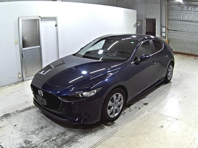 MAZDA MAZDA3 FASTBACK