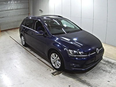 VOLKSWAGEN GOLF VARIANT