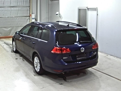 VOLKSWAGEN GOLF VARIANT