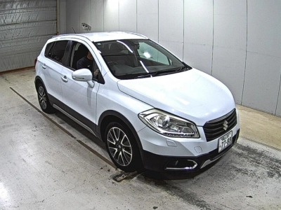 SUZUKI SX4 S-CROSS